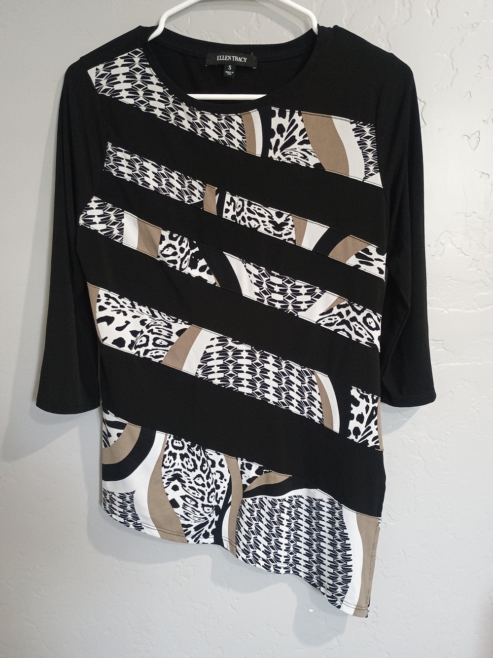 Ellen Tracy Black, White & Taupe Diagonal Panel Long Sleeve Top